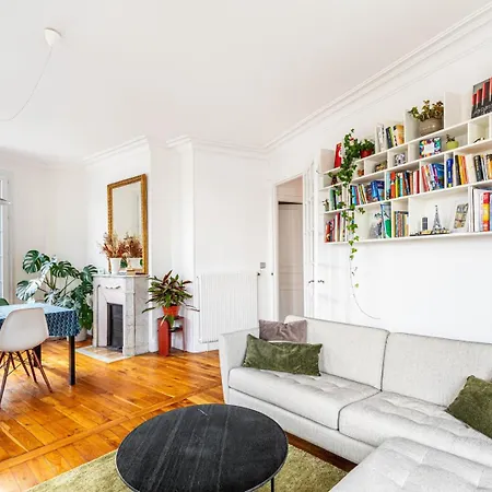 Guestready - Bright Comfort With A Balcony Parigi