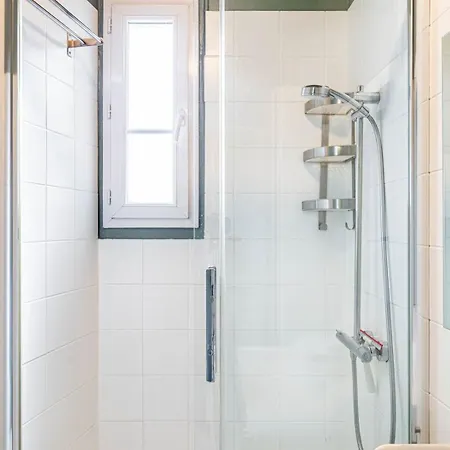 Appartamento Guestready - Bright Comfort With A Balcony *