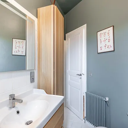 Appartamento Guestready - Bright Comfort With A Balcony Parigi
